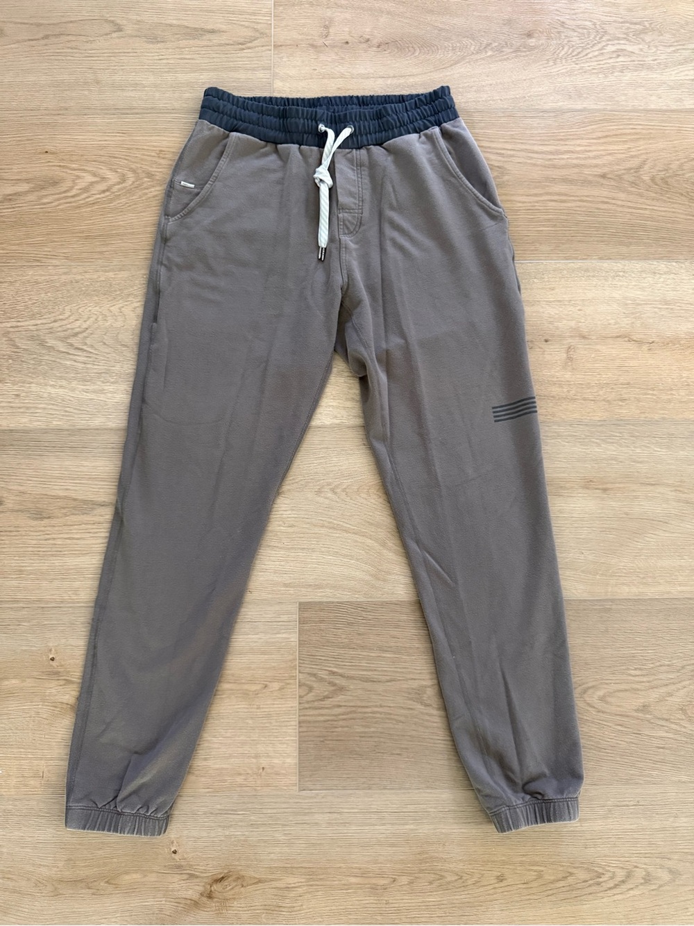 Vuori Balboa Joggers Gray Men’s Medium Athletic Sweatpants